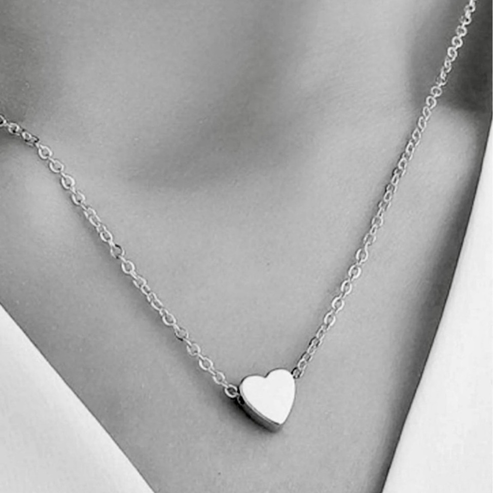Silver toned slider HEART necklace. 18 inch chain +2 inch extender. New